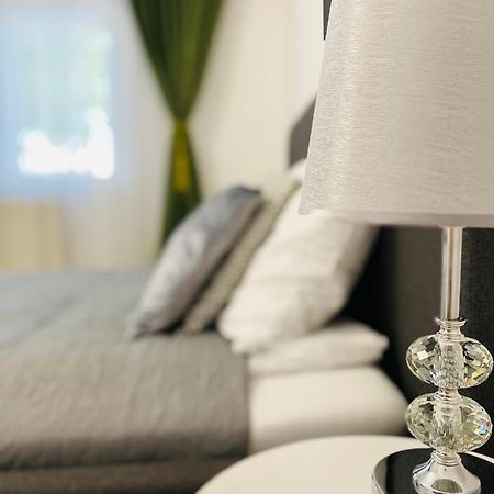 Av Apartment Турда Екстериор снимка